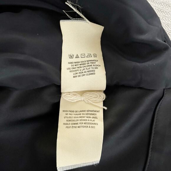 Anthropologie Sleeping On Snow White Red Gray Intarsia Poly-Wool Blend Jacket - Picture 7 of 8